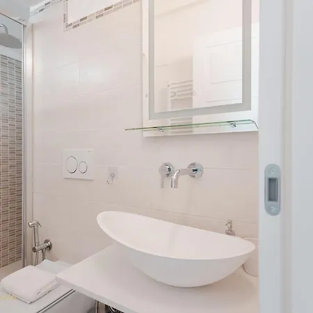 Daire Santa Giulia House *